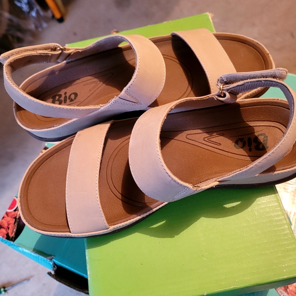 Ladies Bio Sandals